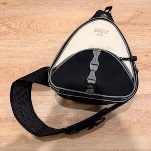 Roots Camera Bag